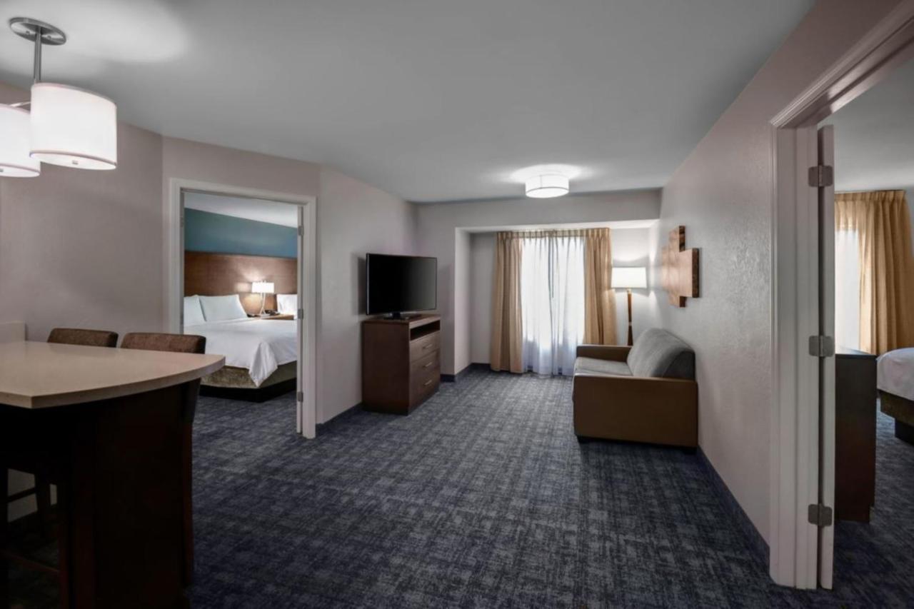 Staybridge Suites - Southgate - Detroit Area By Ihg Eksteriør billede